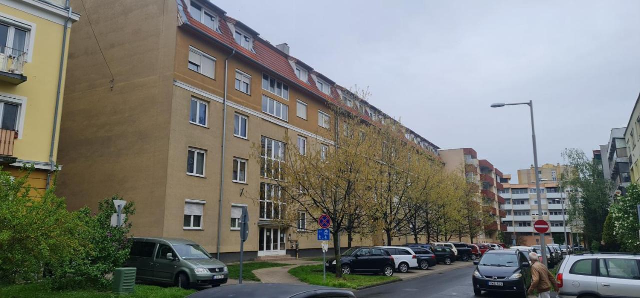 Ybs Apartman Apartman Zalaegerszeg Kültér fotó