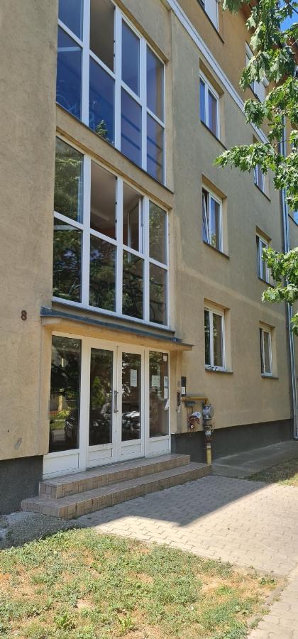 Ybs Apartman Apartman Zalaegerszeg Kültér fotó